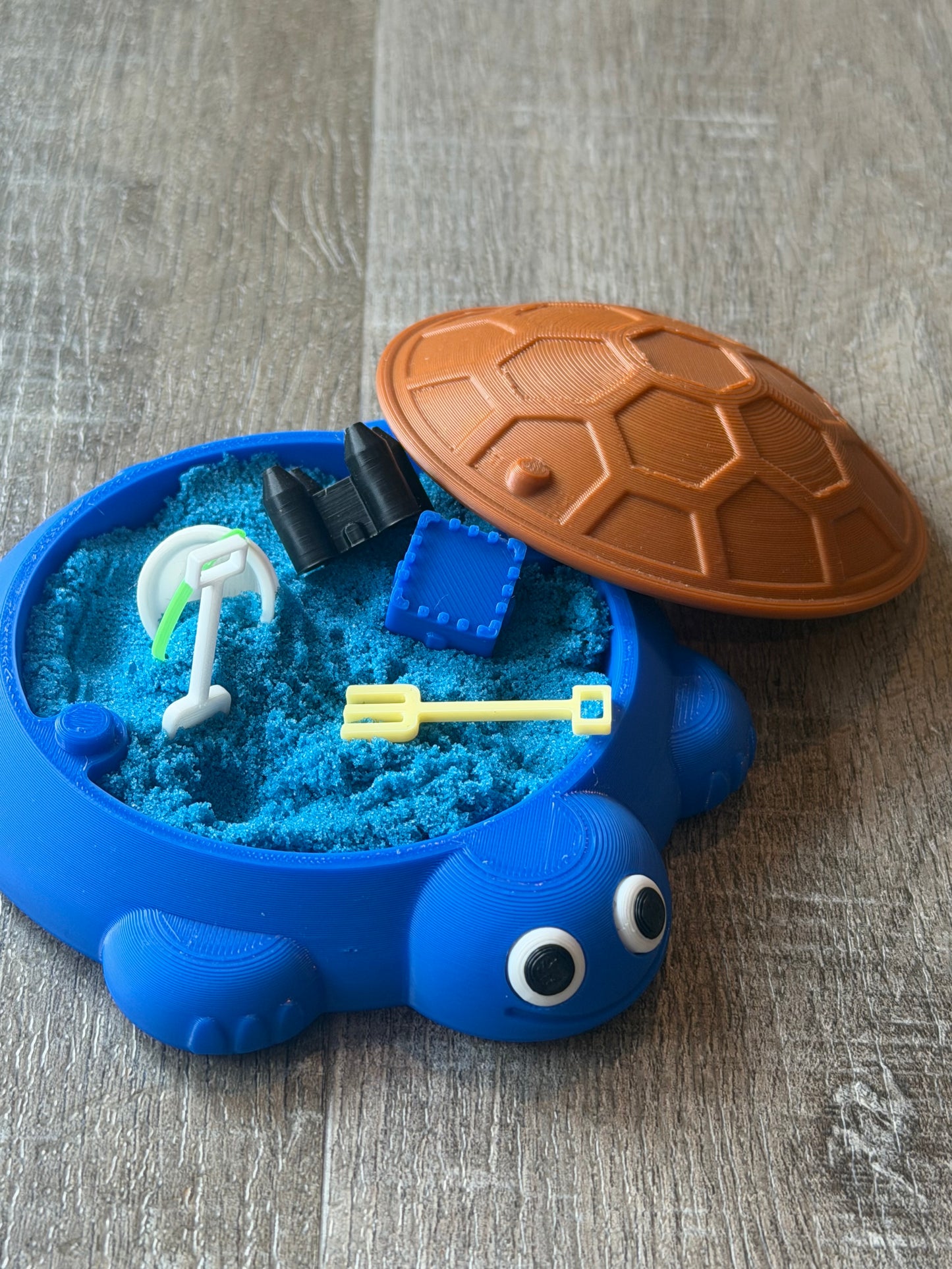 Turtle Desktop Zen Garden with Kinetic Sand – Mini Beach Sand Tray Kit with Tools – Stress Relief Desk Decor