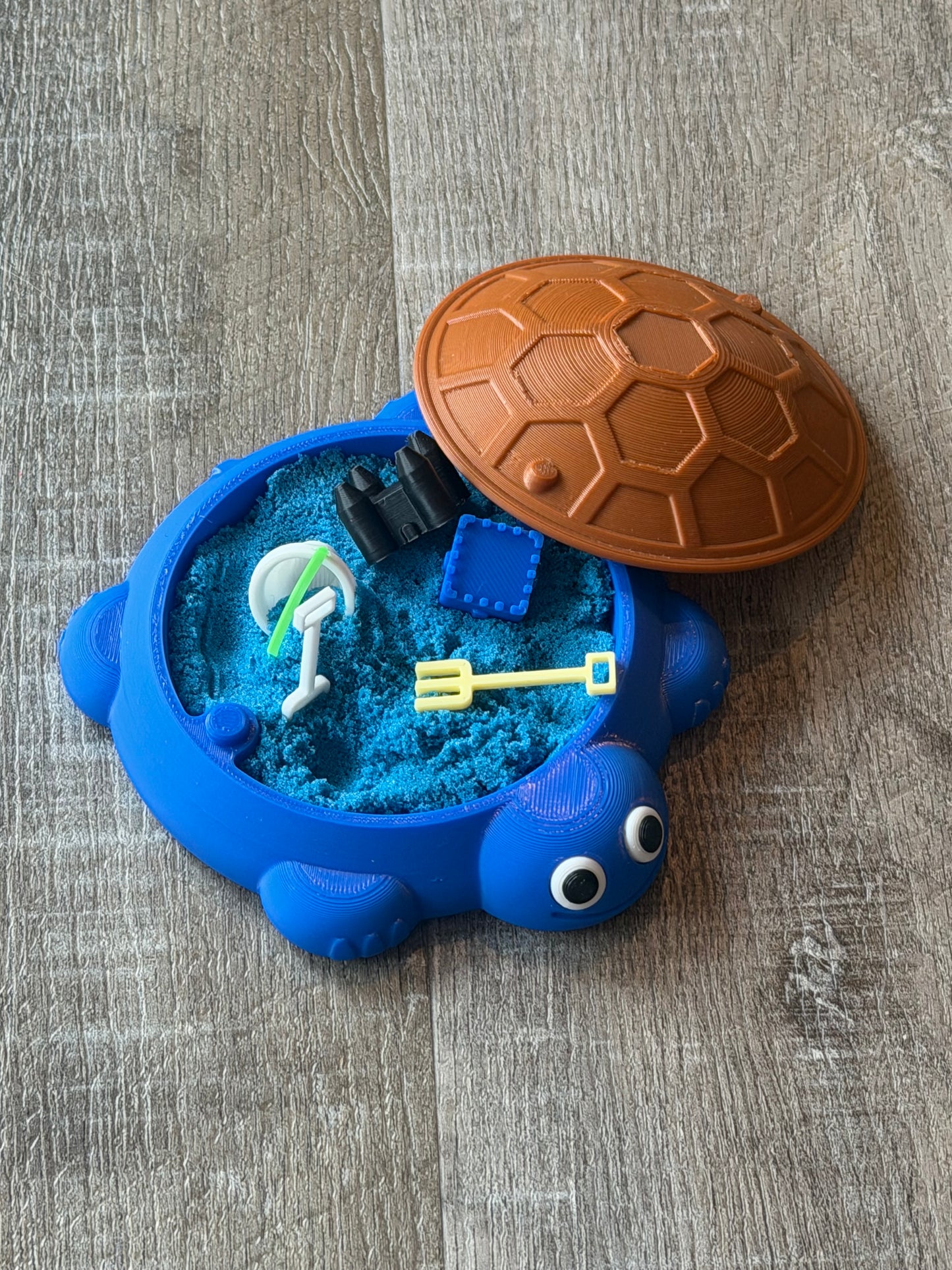 Turtle Desktop Zen Garden with Kinetic Sand – Mini Beach Sand Tray Kit with Tools – Stress Relief Desk Decor