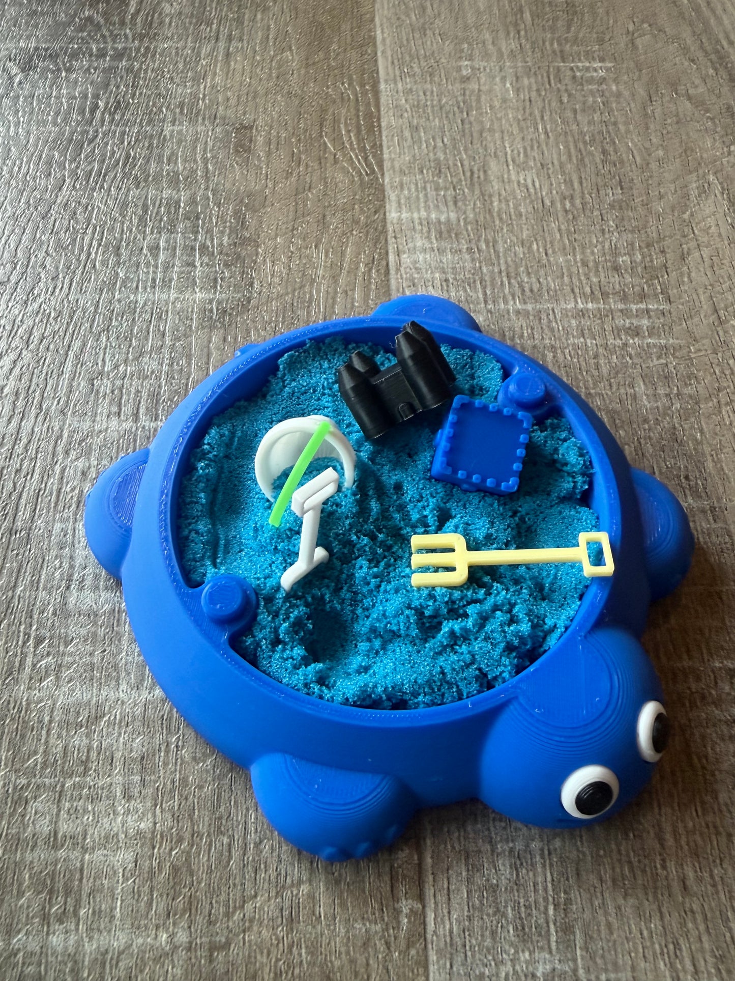 Turtle Desktop Zen Garden with Kinetic Sand – Mini Beach Sand Tray Kit with Tools – Stress Relief Desk Decor
