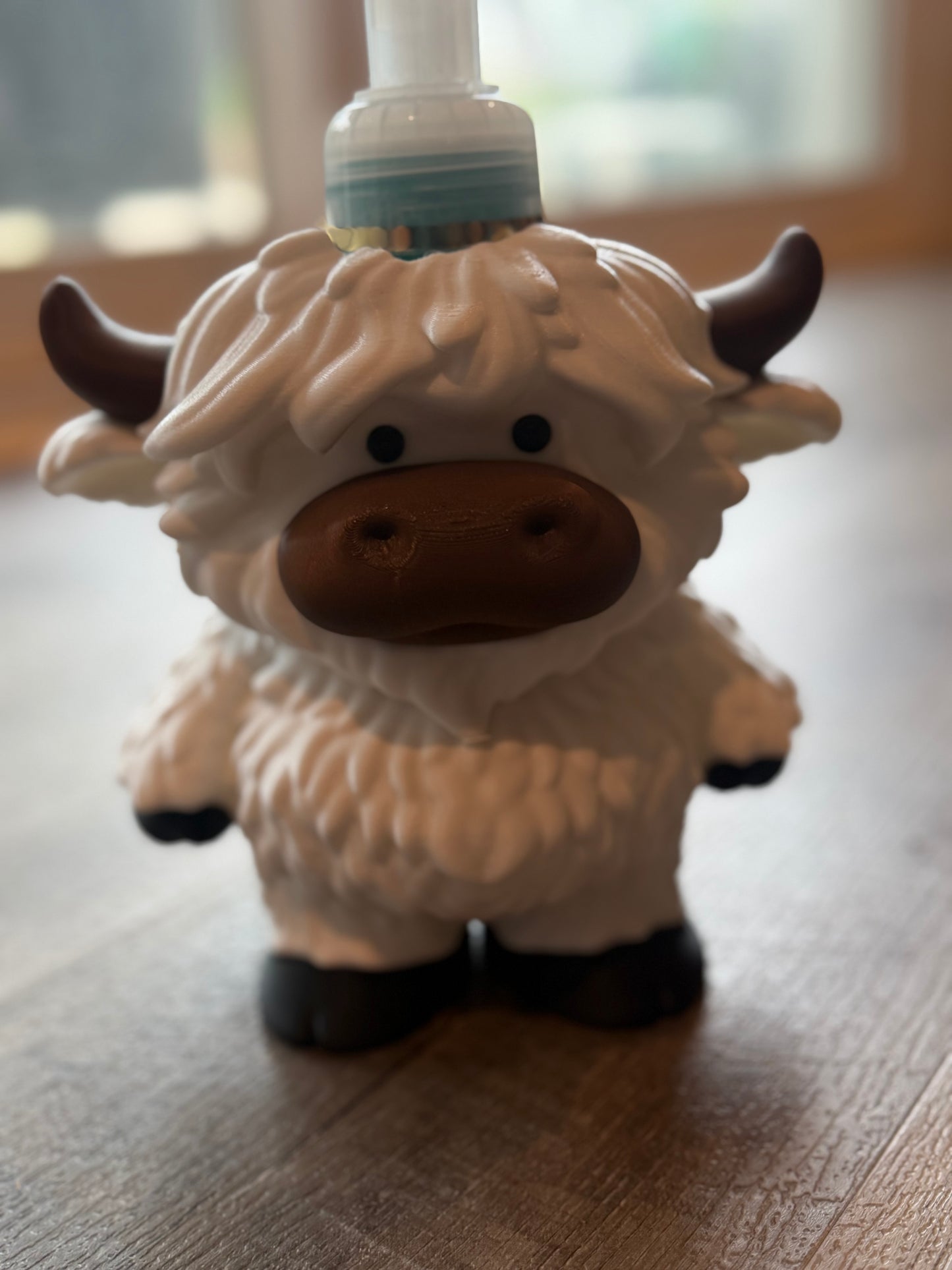 Highland Cow Soap Holder & Desk Organizer / Fits Foaming Soap Bottles